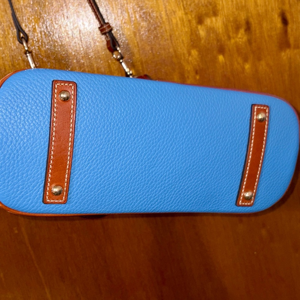 Dooney & Bourke Purse - Picture 12 of 13